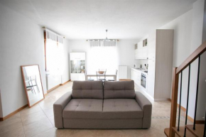 IseoLakeRental - Appartamento Iris Solto Collina